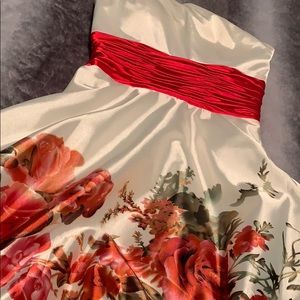 One shoulder rose print dress